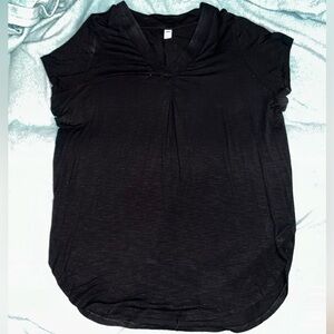 Size 2X tall - Old Navy Black Relaxed Short Sleeve blouse